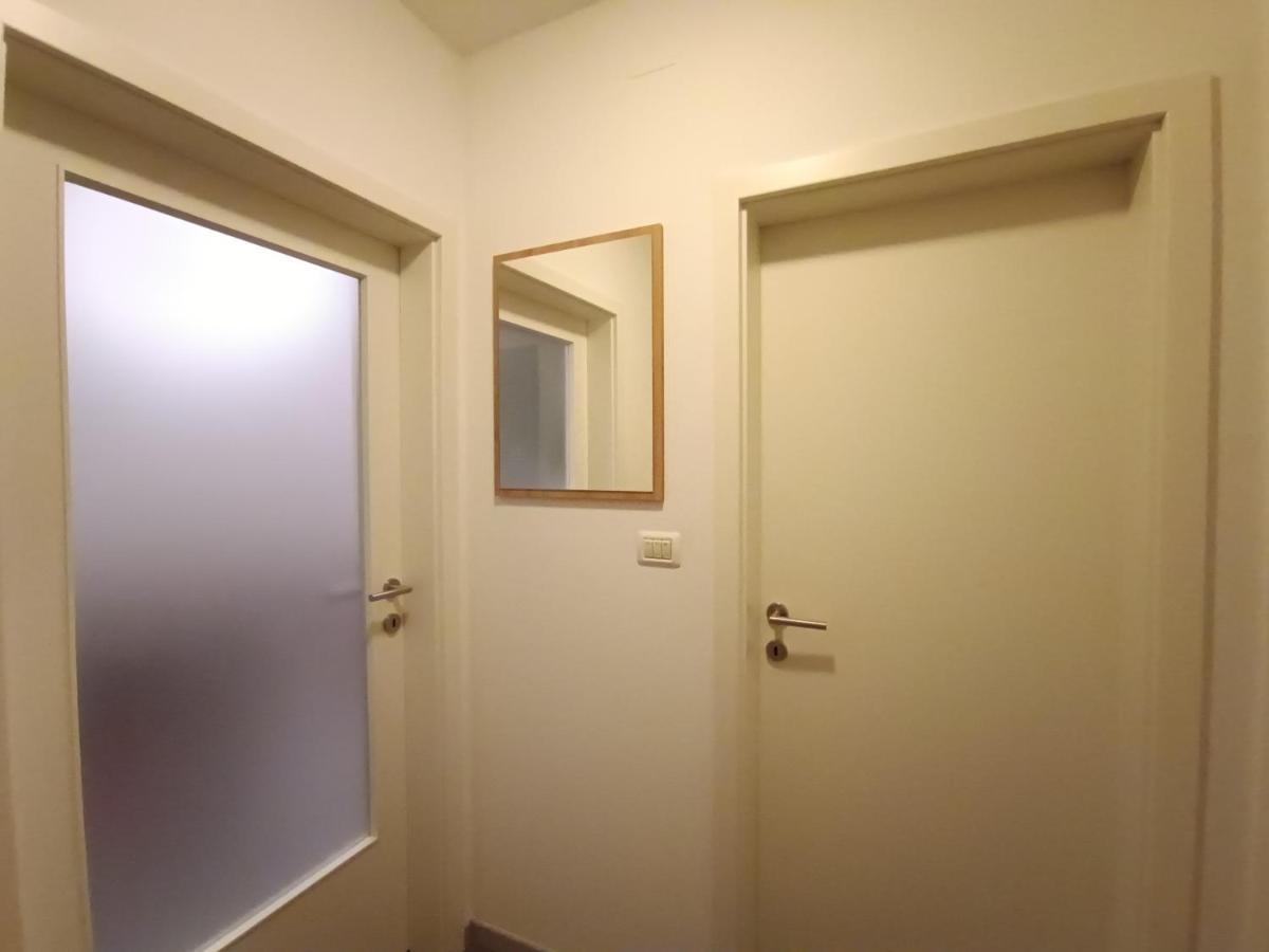 Apartment Luka พูลา ภายนอก รูปภาพ